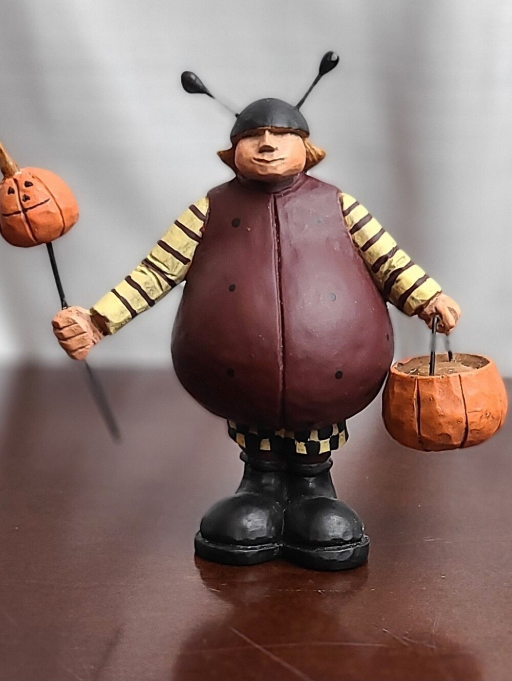 Williraye Studio 2001 Ladybug Costume Halloween Vintage Pumpkin Folk Art Figure